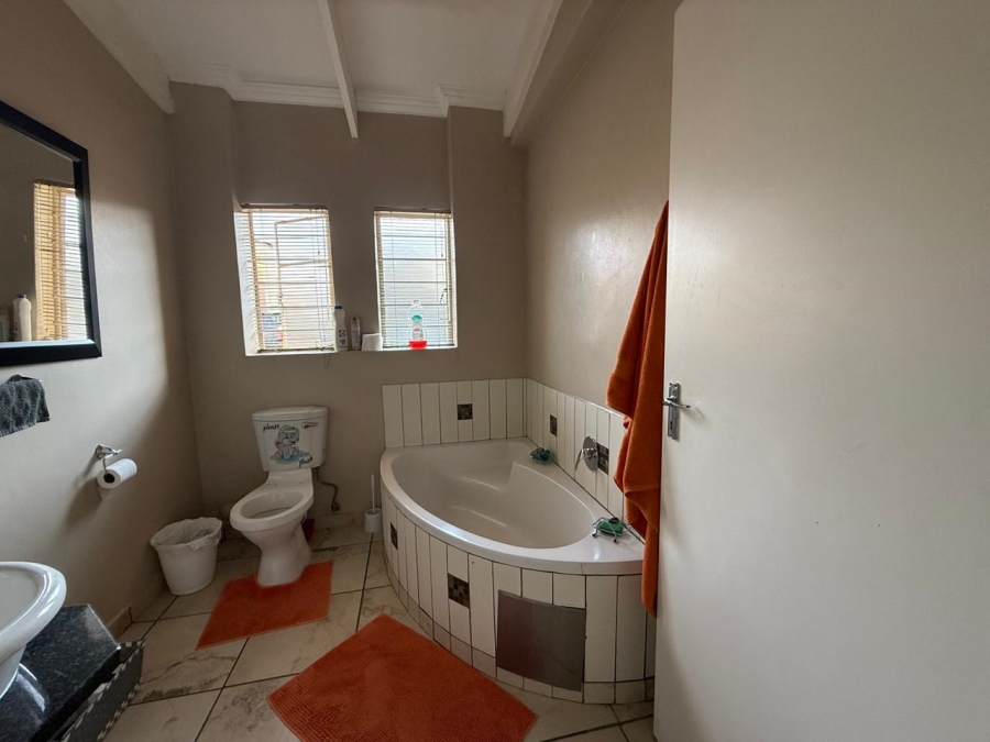 3 Bedroom Property for Sale in Waterval East North West